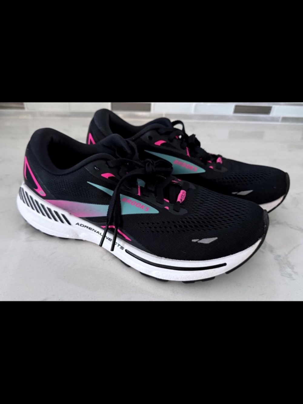 Brooks Adrenaline GTS 23 GTX Women's 9.5 B Black Pink Aqua Waterproof Gore-Tex